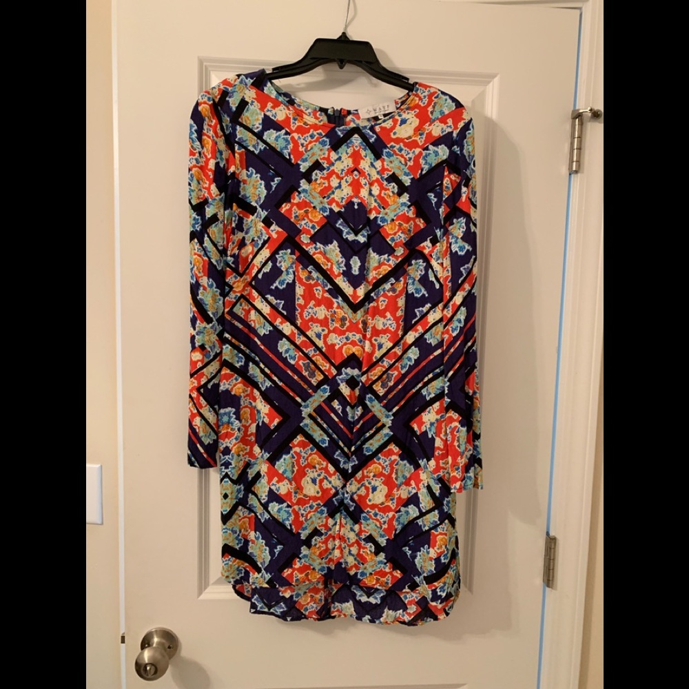 Medium multicolor Wayf dress 😍